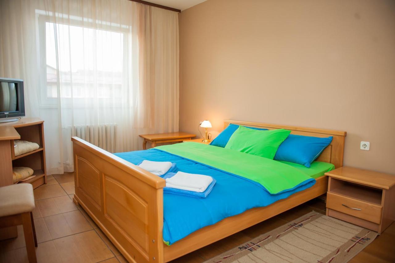 Prenociste "Nacional" Hotel Prnjavor Ngoại thất bức ảnh